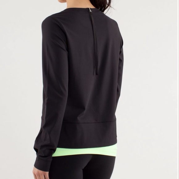 Lululemon Run: Warm Up Crew - Picture 2 of 9